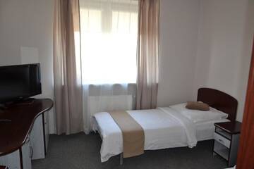 Фото номера Двухместный номер с 2 отдельными кроватями Отель Hotel Solpark г. Kleszczów 7